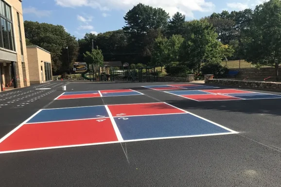 Ambrose_Elementary_playground