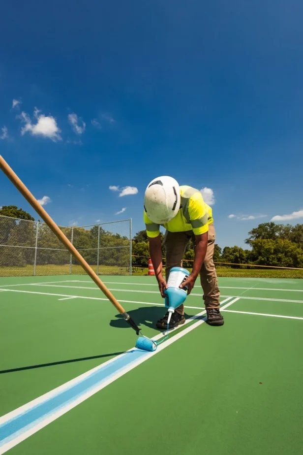 line striping an outdoor court